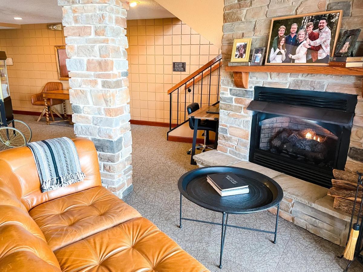 Pinemark Inn Suites Events Saint Clair Eksteriør bilde