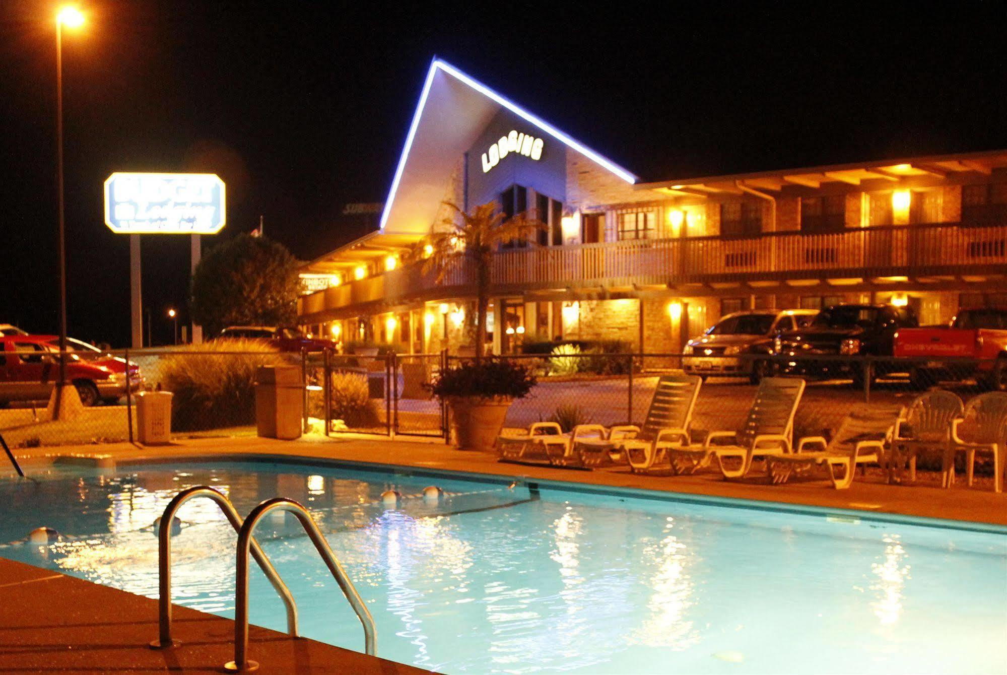 Pinemark Inn Suites Events Saint Clair Eksteriør bilde