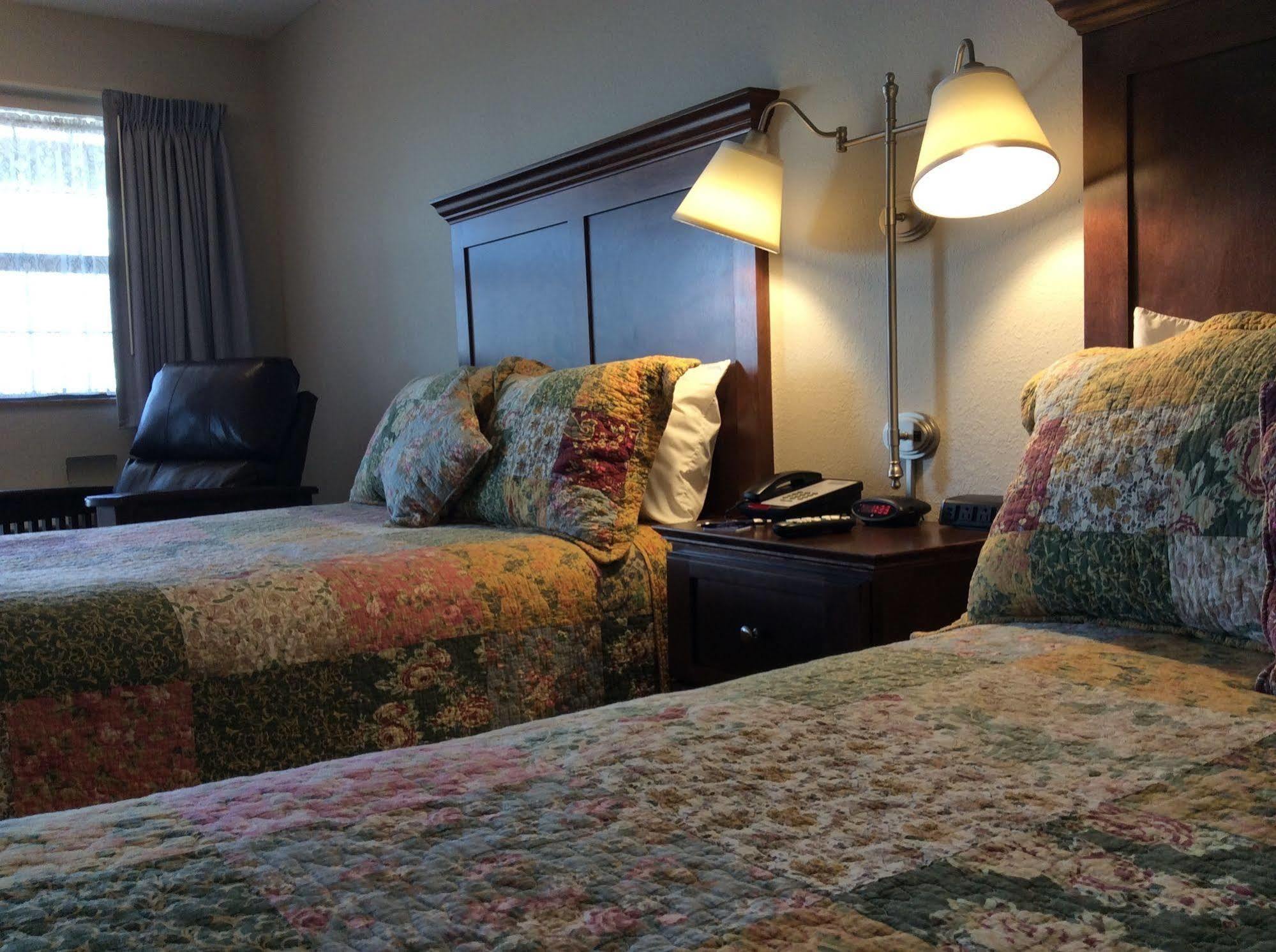 Pinemark Inn Suites Events Saint Clair Eksteriør bilde